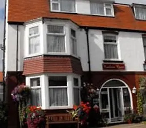 toulson-court-guest-house.yorkshirehotels.net/